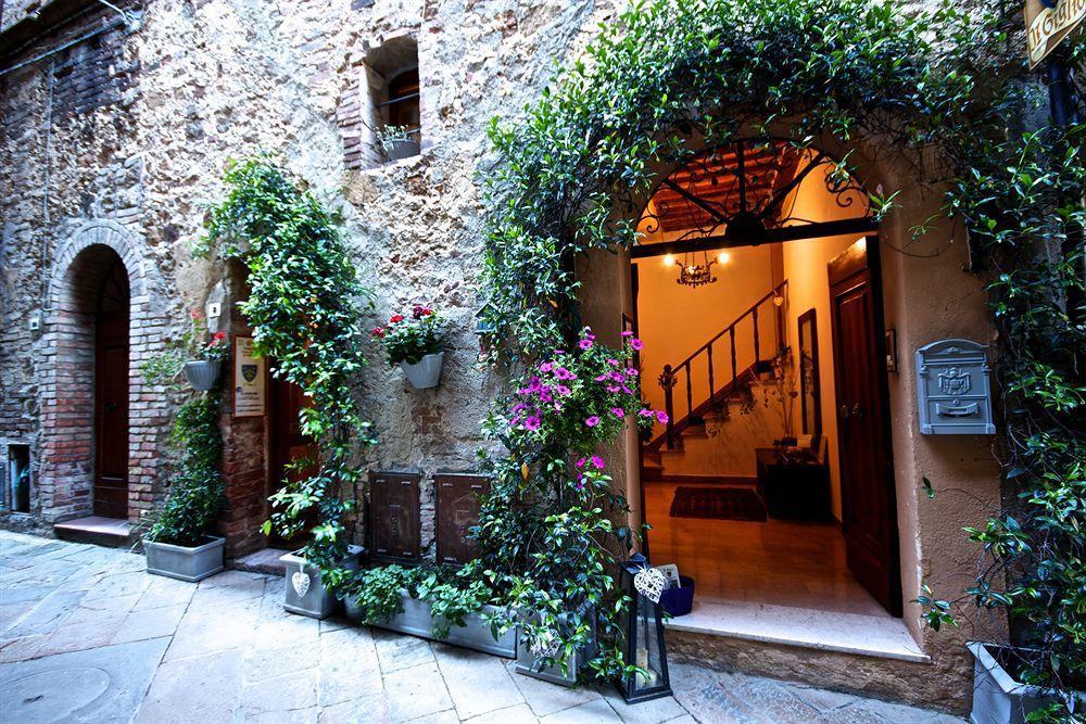 פיינצה Il Giglio B&B מראה חיצוני תמונה